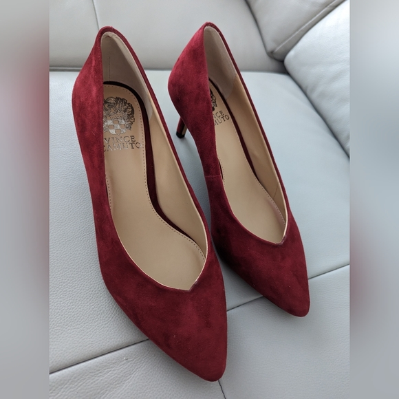 Vince Camuto Kaysen Suede Pump in Red Size 6.5 - Never Worn - Picture 5 of 5